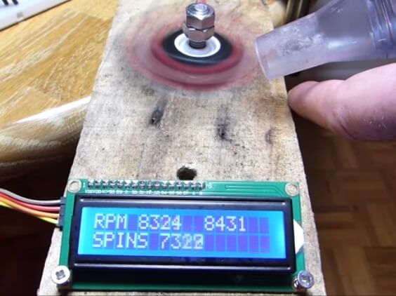 8431 rpm Fidget spinner